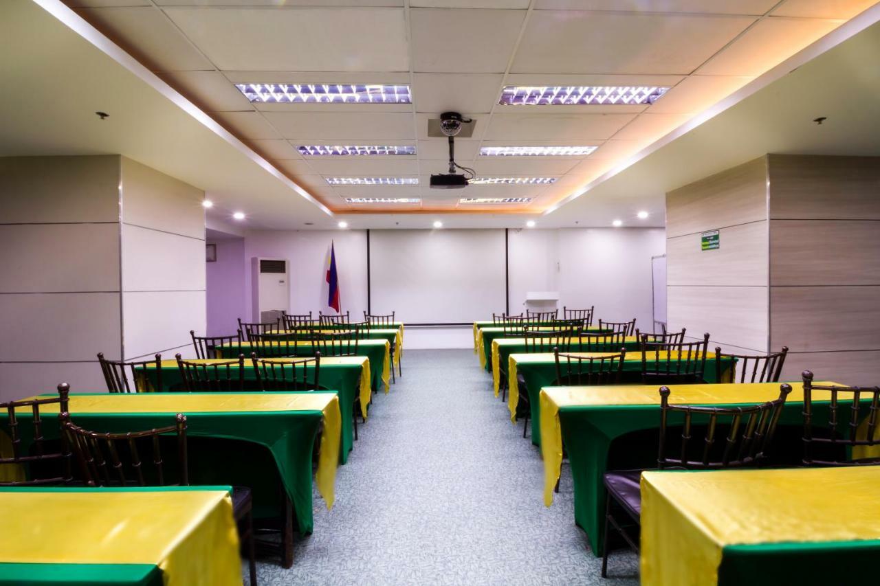 Eurotel Vivaldi Araneta Cidade Quezon Exterior foto